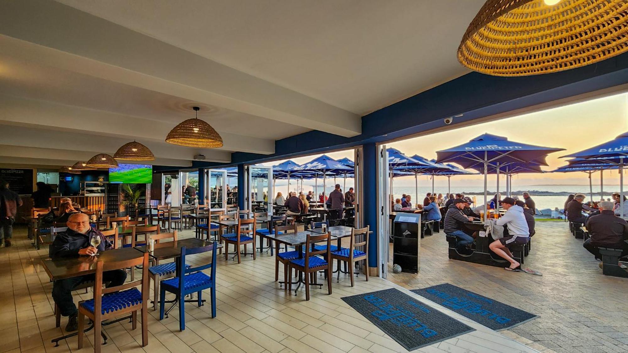 The Blue Peter Hotel 布鲁堡史特兰 外观 照片