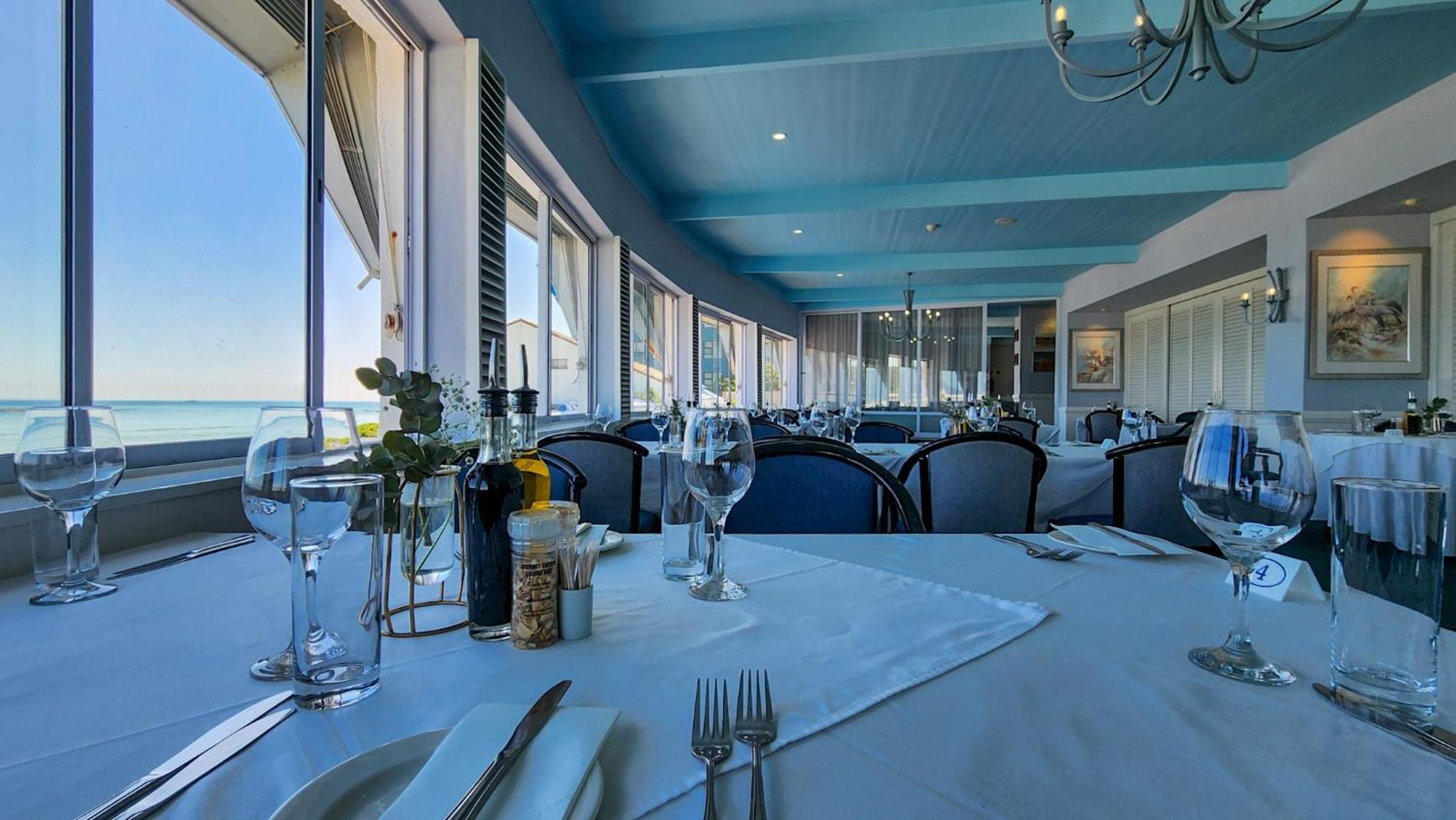 The Blue Peter Hotel 布鲁堡史特兰 外观 照片