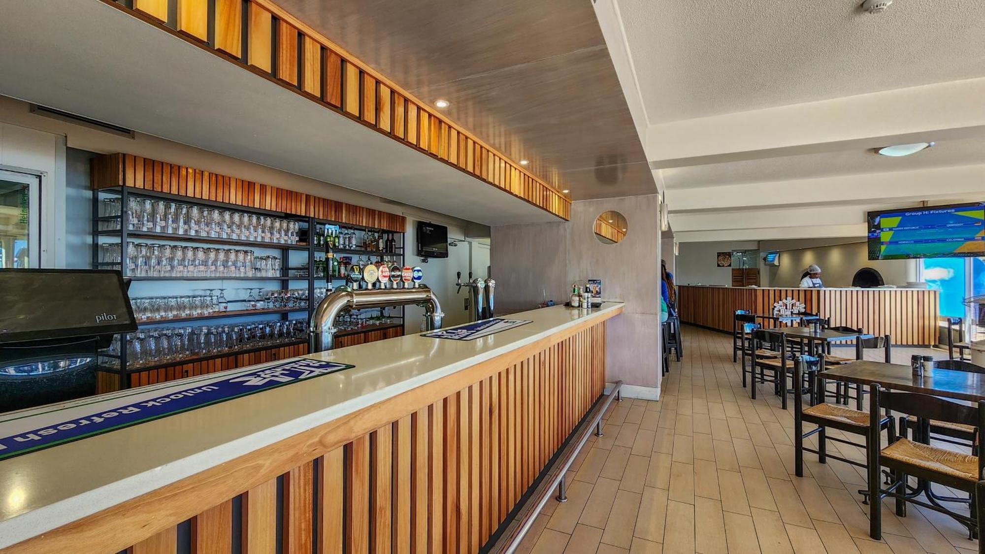 The Blue Peter Hotel 布鲁堡史特兰 外观 照片